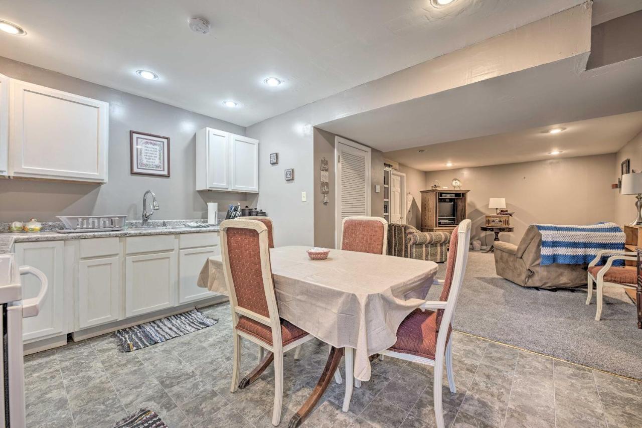 Lovely 3- Bedroom Apartment With Street Parking. Goshen Dış mekan fotoğraf